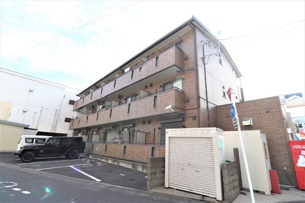 プランドールの物件外観写真